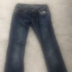 Blue Jeans with a Fit